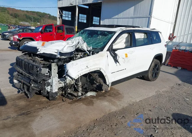 1C4RJKBG3P8779674: 43347688