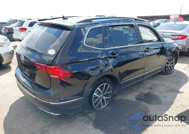 3VV3B7AX8MM028953: 43347770