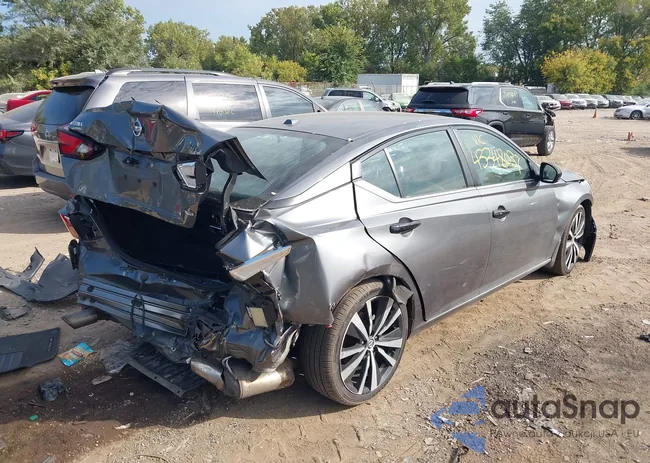 1N4AL4CV1MN348429: 43348037