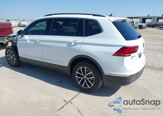 3VV3B7AX1LM083467: 43348115