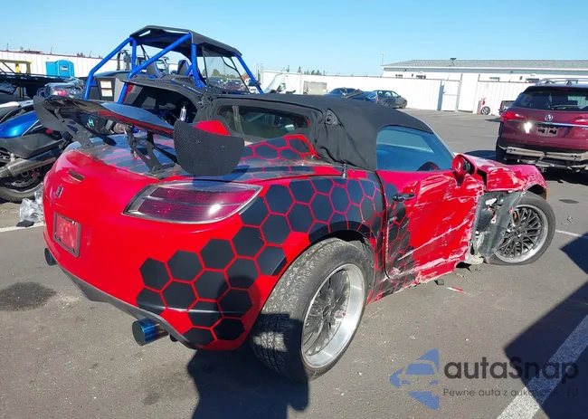 1G8MF35X48Y132225: 43348142