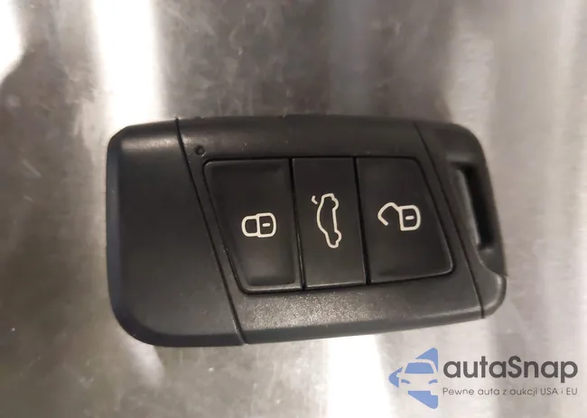 3VW5T7BU6KM187764: 43348152