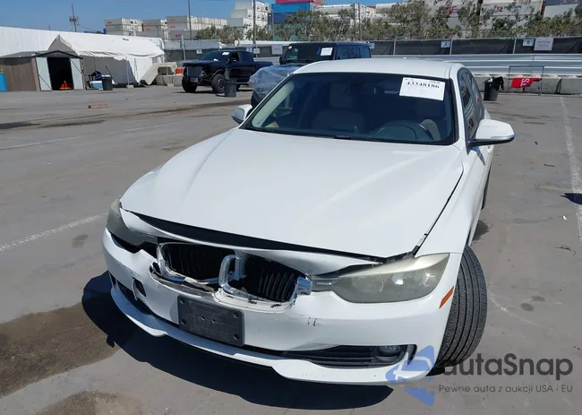 WBA3B1C56EPV79074: 43348186