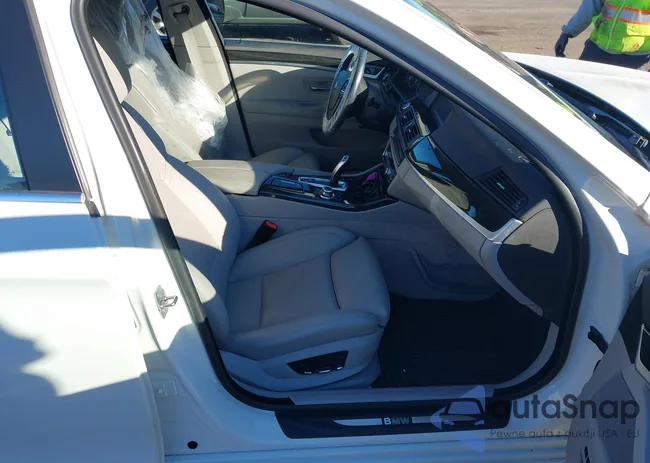 WBAFU7C55BC782017: 43347419