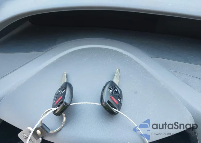 2HGFB2F54CH574492: 43347557