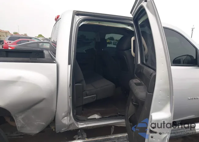 1GCPKSE75CF236932: 43348883