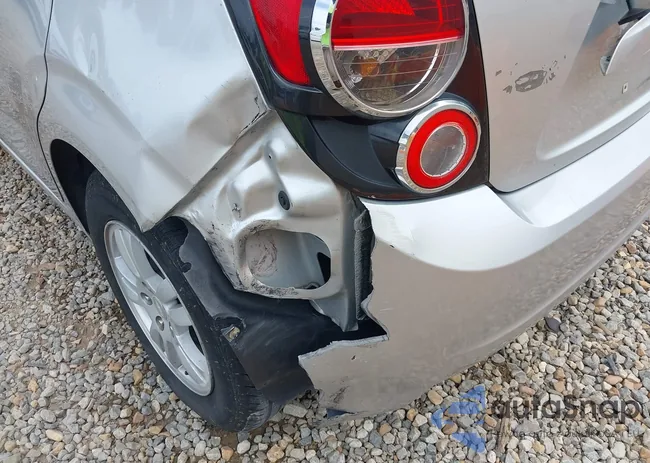 1G1JC6SH9F4164469: 43348968