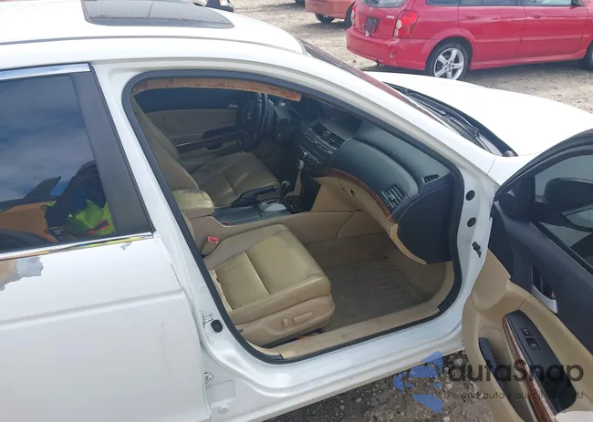 1HGCP2F89BA030274: 43349096