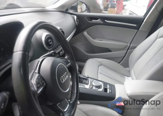 WAUACGFF1F1058392: 43349143