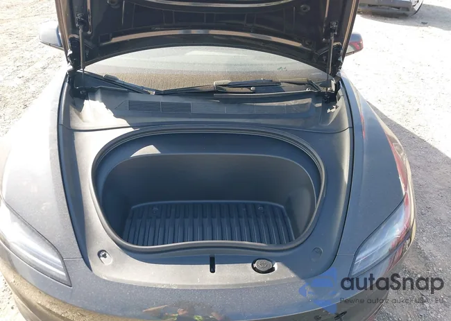 5YJ3E1EB0SF051453: 43349193