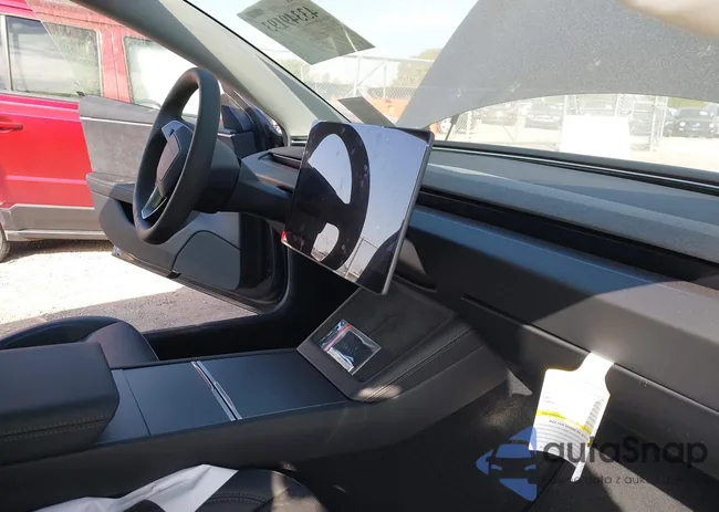 5YJ3E1EB0SF051453: 43349193