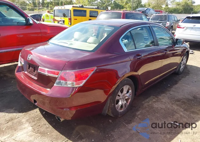 1HGCP2F43BA133686: 43348376