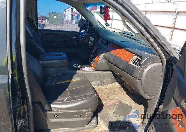 1GNEC23399R156567: 43348383