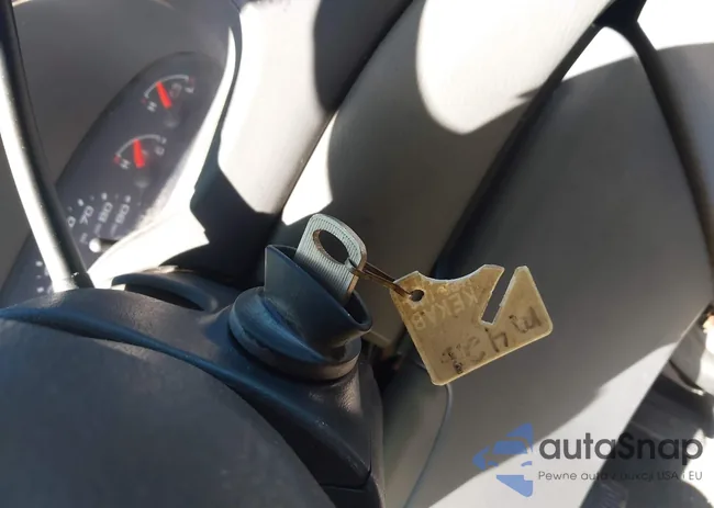 1FTSS34L24HA44887: 43348510