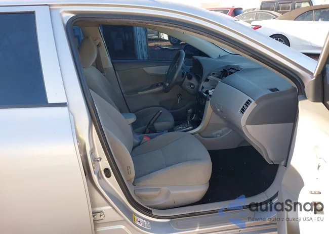 1NXBU4EEXAZ300773: 43348539