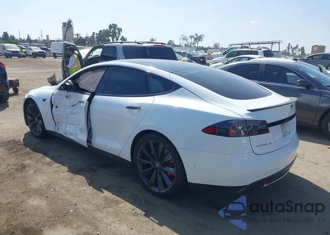 5YJSA1H1XEFP55190: 43348608