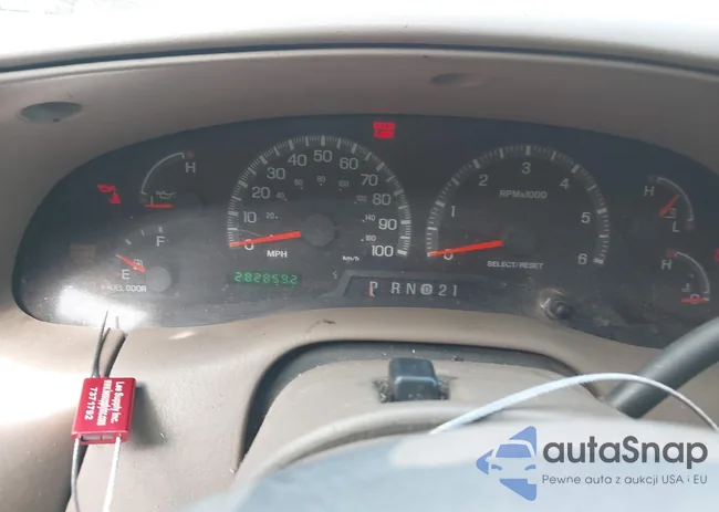 1FTRX07L1YKB16911: 43348677