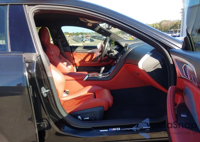 WBSGV0C09MCF13517: 43349843