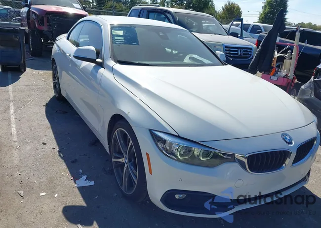 WBA4Z1C58JEC71946: 43349916