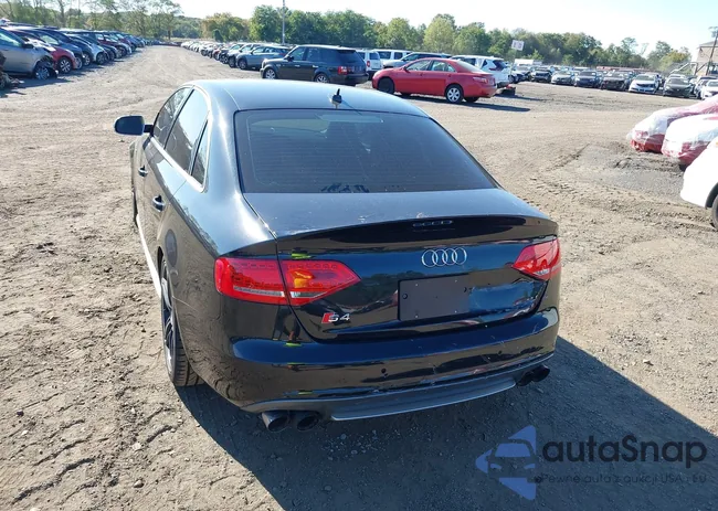 WAUKGAFL6BA057227: 43350090