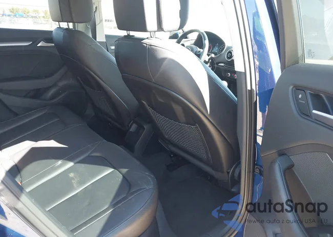 WAUBFGFFXF1008313: 43350258