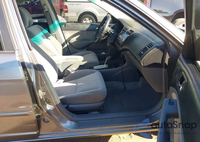 2HGES26715H597020: 43349373