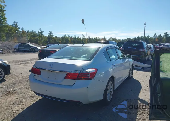 1HGCR2F85FA026058: 43349420