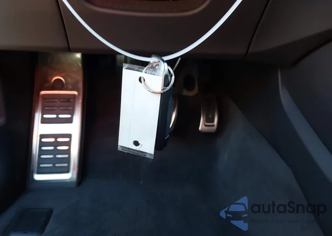 WA1C4BFY8J2043740: 43350771