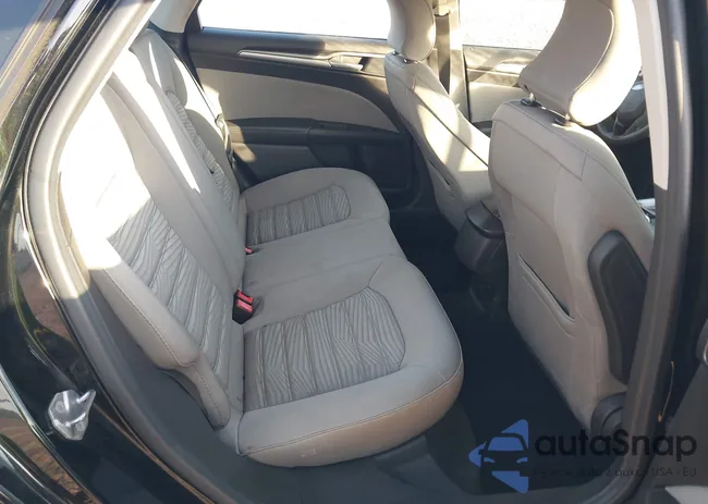 3FA6P0UU0GR363157: 43350781