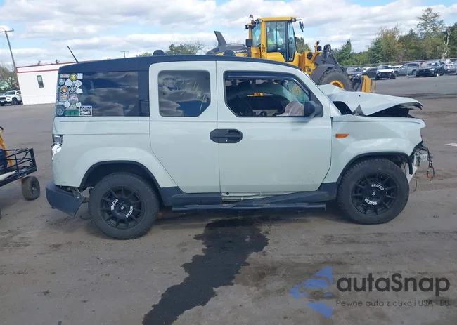 5J6YH2H70AL001443: 43351149