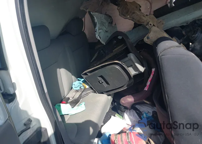 5J6YH2H70AL001443: 43351149