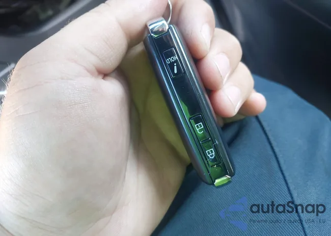 3MVDMBCL7NM446124: 43351173