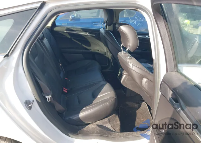 3FA6P0D91ER162439: 43351204