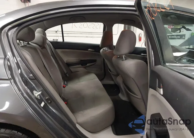 1HGCP2F31CA091544: 43350371