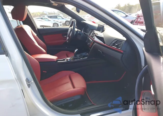 WBA3G7C56EK296224: 43350386