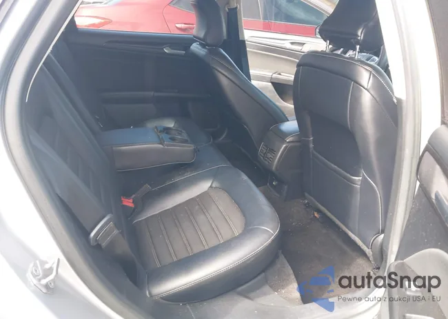 3FA6P0HD8JR238070: 43350551