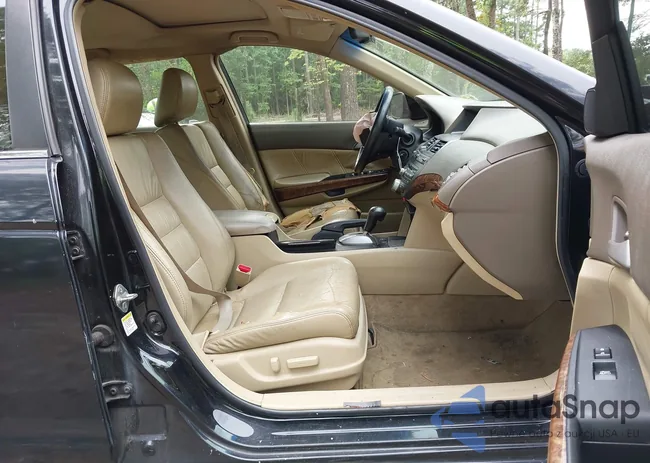 1HGCP36888A083451: 43351824