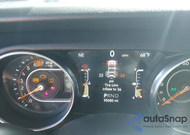 1C4HJXEN7LW149651: 43351851