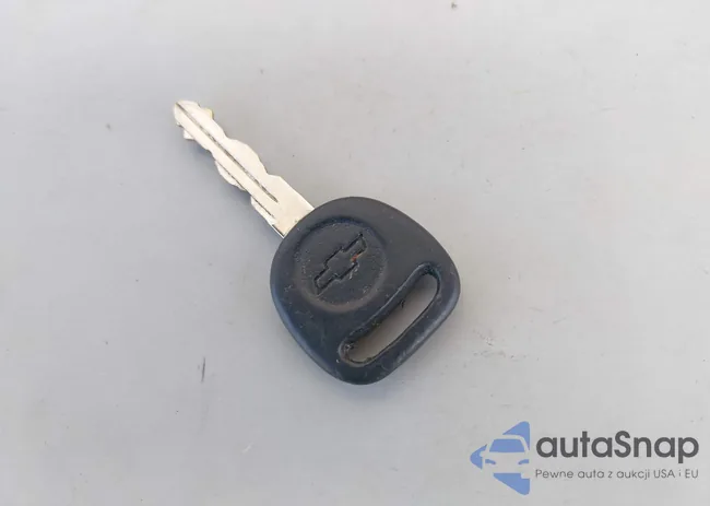 1GNDT13W812208462: 43351858