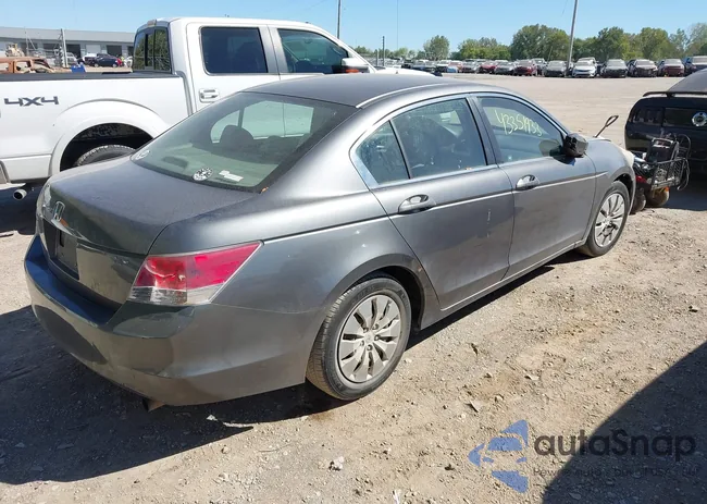 1HGCP2F36AA030221: 43351933