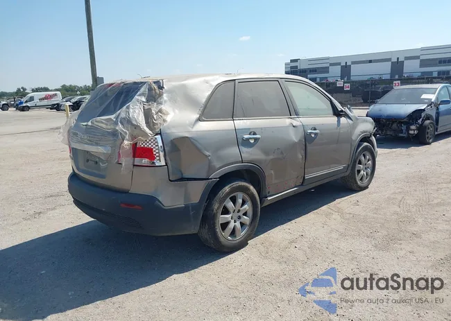 5XYKT3A15BG046428: 43352096