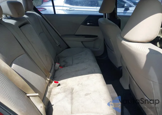 1HGCR2F35HA057639: 43352101