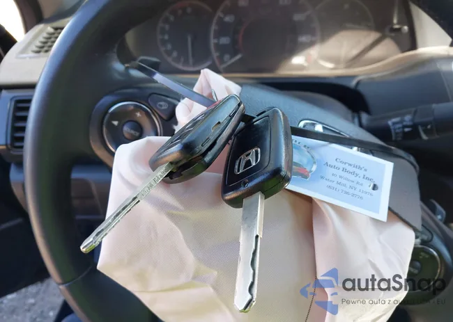 1HGCR2F51EA127716: 43352190