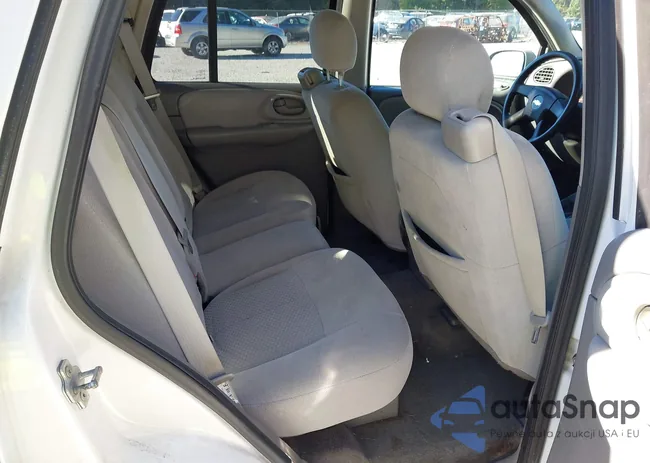 1GNDS13S682209765: 43352235