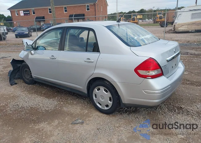 3N1BC11E28L395736: 43351392