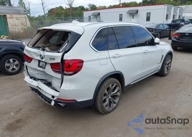 5UXKR0C5XF0P15817: 43352712