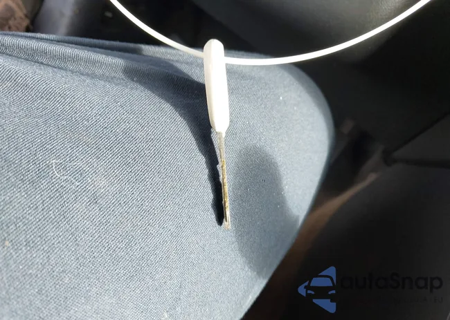 1C4NJRFB2GD708270: 43352845