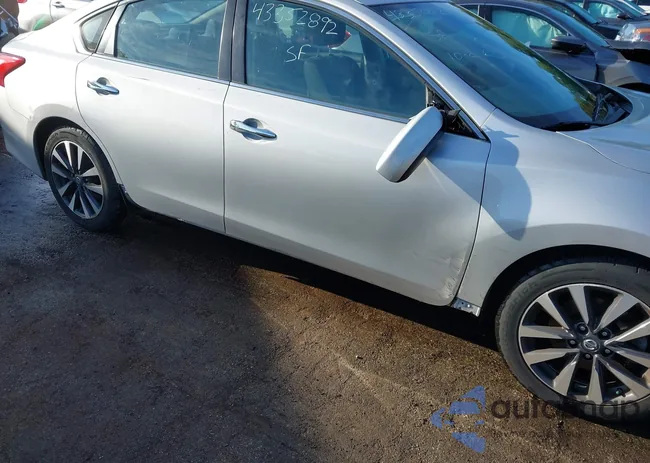 1N4AL3AP7HC197824: 43352892