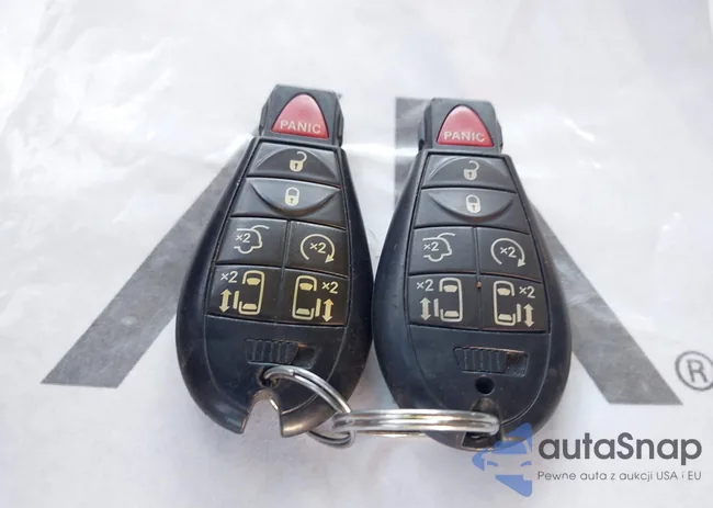 2A8HR54P18R607080: 43352932