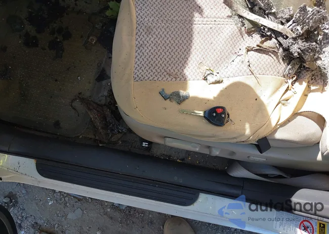 JTMBD31V565024606: 43352934